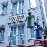Aslan * Istanbul
