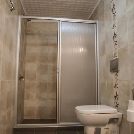Aslan Hotel